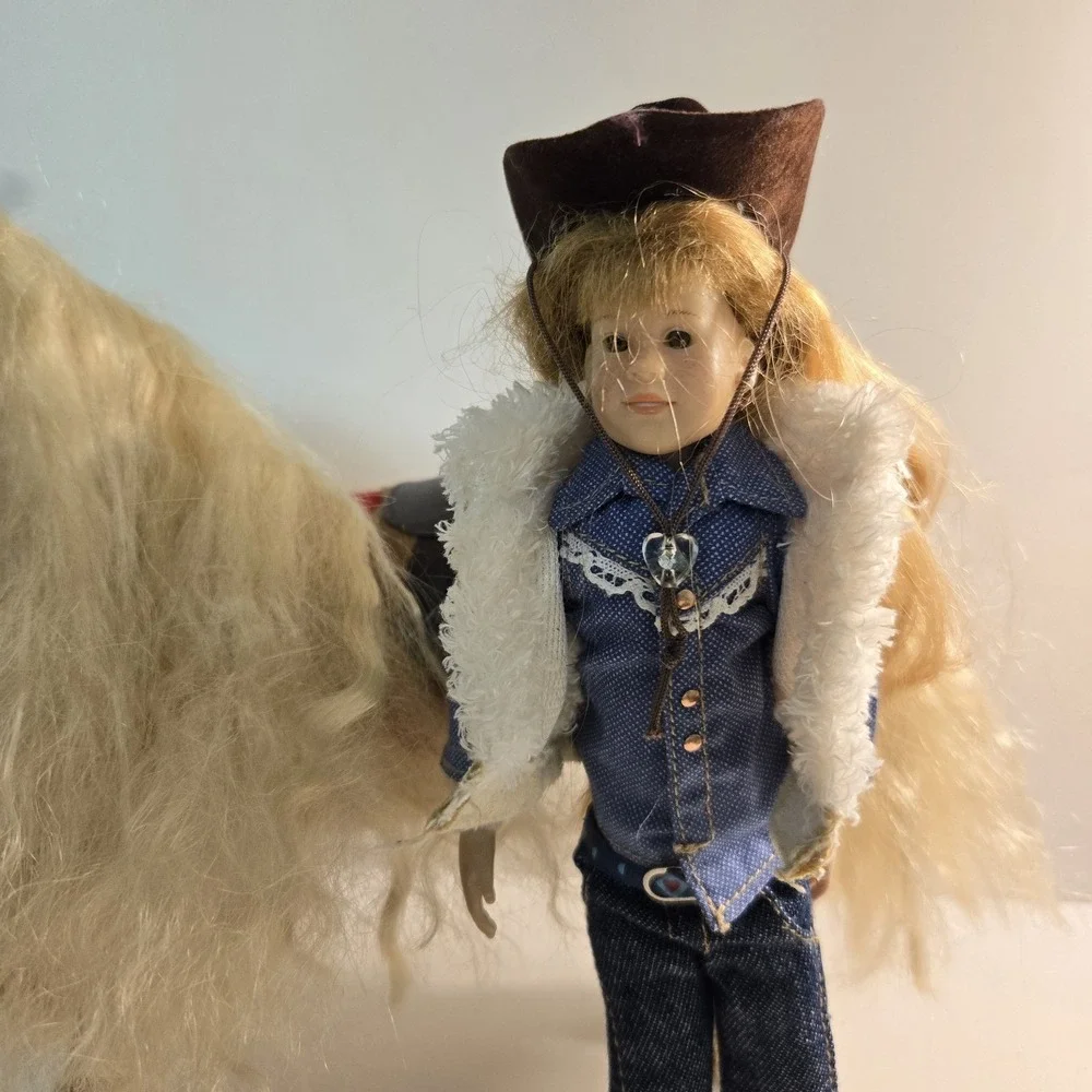 Only Hearts Club‎ Karina Doll And Horse Original Pet Tan White w/ Accessories